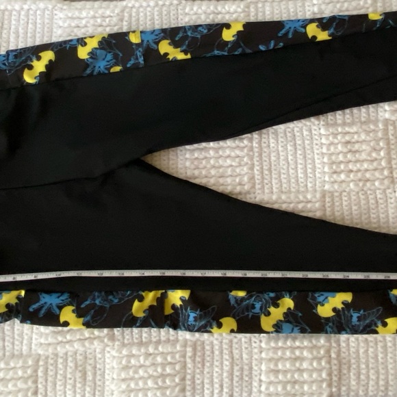 Derby Kiss Roller Derby Capri Leggings Batman Print Small-Medium - Picture 5 of 11